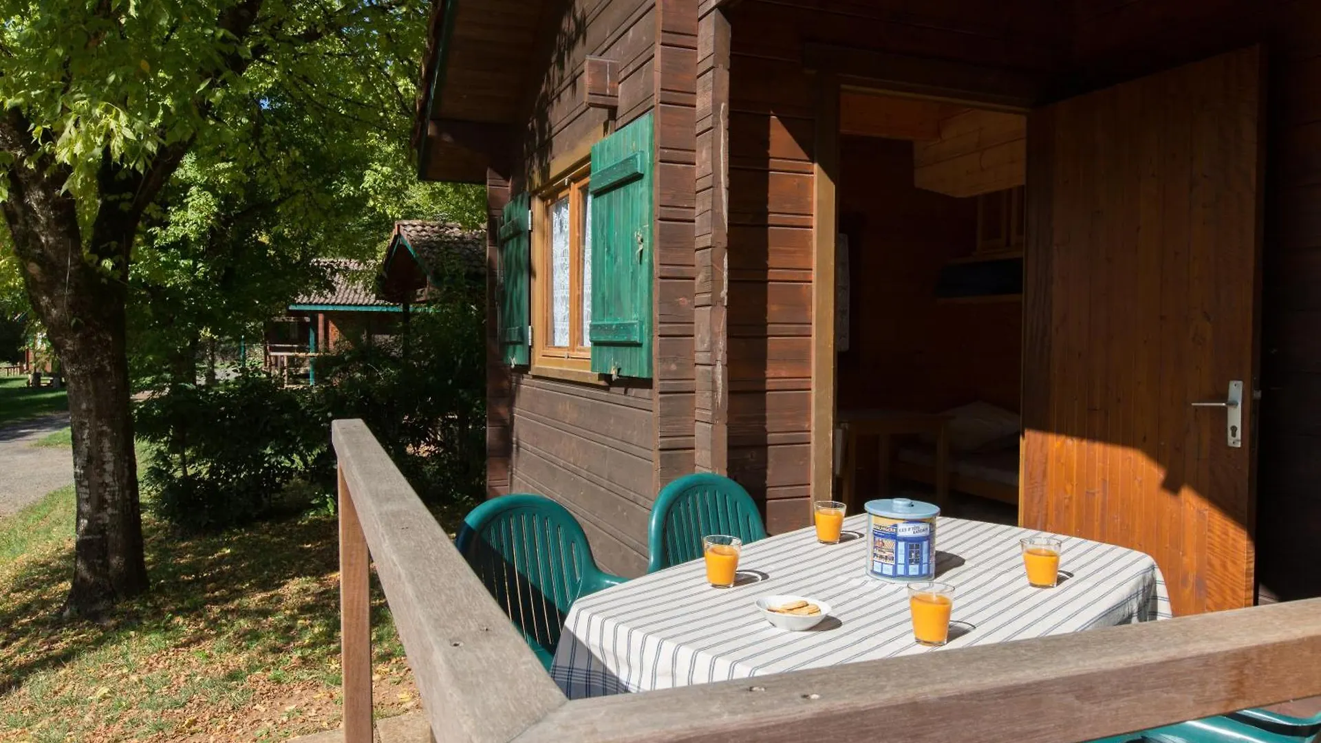 Camping De Tauves France